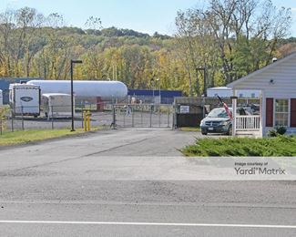 Photo 2 of A-Verdi Self Storage - 721 River Road, Glenmont, NY