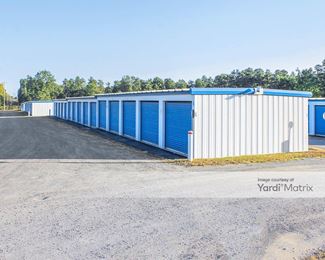 Photo 2 of Lincoln Storage - 146 Lincoln Avenue, Colonie, NY