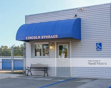 Storage Units for Rent available at 146 Lincoln Avenue, Colonie, NY 12205