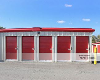 Photo 4 of Spot on Storage - 61 Maple Avenue, Catskill, NY