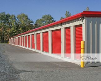 Photo 5 of Spot on Storage - 61 Maple Avenue, Catskill, NY
