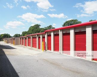 Photo 2 of Storage Rentals of America - 1625 North Main Street, Anderson, SC