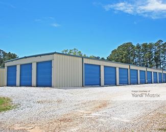 Photo 3 of dishaco rentals - 788 Coneross Creek Road, Seneca, SC