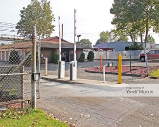 Photo 5 of iStorage - 52 North Plains Industrial Road, Wallingford, CT
