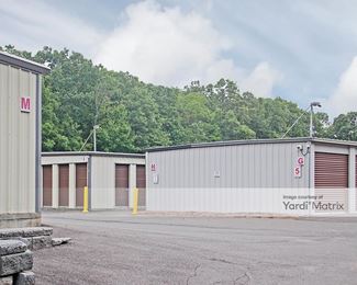 Photo 3 of iStorage - 1140 Wolcott Road, Wolcott, CT