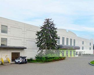 Photo 4 of Extra Space Storage - 1525 Boston Post Road, Milford, CT