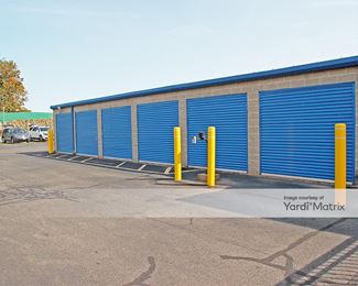 Photo 4 of Extra Space Storage - 1156 Cromwell Avenue, Rocky Hill, CT