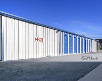 Photo 4 of iStorage - 960 Bank Street, New London, CT