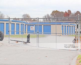 Photo 2 of Ahoy Self Storage - 2 Market Circle, Windsor, CT