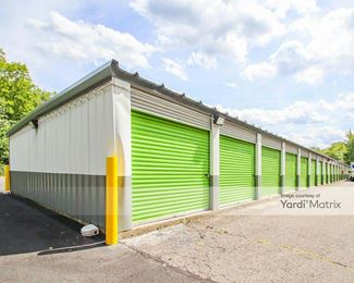 Photo 2 of Extra Space Storage - 115 North Road, East Windsor, CT