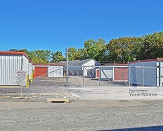 Photo 4 of Norwich Self Storage - 1 South Golden Street, Norwich, CT