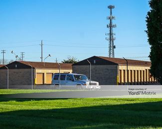 Photo 2 of Route 33 Self Storage - 3813 Hecktown Road, Easton, PA