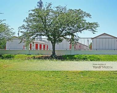 Storage Units for Rent available at 9 Saluda Dam Road, Greenville, SC 29611