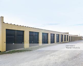 Photo 6 of American Mini Storage - 1273 Lexington Road, Georgetown, KY