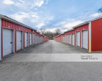 Photo 2 of Self Storage Center - 514 Parkside Drive, Frankfort, KY