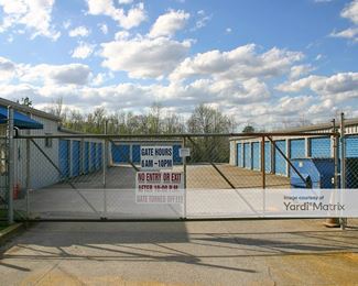 Photo 4 of Hide-Away Storage - 1523 Keeble Street, East Ridge, TN