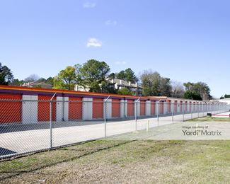 Photo 2 of Public Storage - 1015 Gadd Road, Hixson, TN