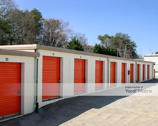 Photo 3 of Public Storage - 1015 Gadd Road, Hixson, TN