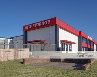 Photo 3 of USA Storage Centers - 6115 Mountain View Road, Ooltewah, TN