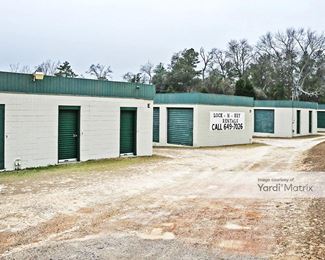 Photo 1 of Lock-N-Key Rentals - 1611 Hampton Avenue NW, Aiken, SC