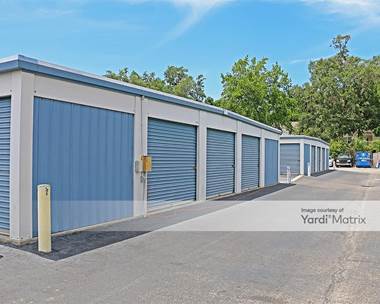 Storage Units for Rent available at 18 Buckingham Plantation Drive, Bluffton, SC 29910