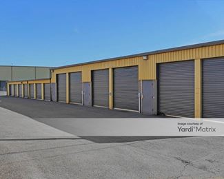 Photo 4 of Bolt Storage - 580 Gamble Court, Sharon, PA
