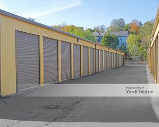 Photo 5 of Bolt Storage - 580 Gamble Court, Sharon, PA