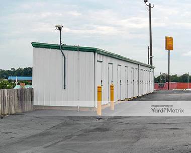 Storage Units for Rent available at 910 25th Avenue, Phenix City, AL 36869