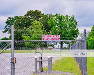 Photo 3 of Nunnelleys Storage - 3560 Highway 67, Somerville, AL