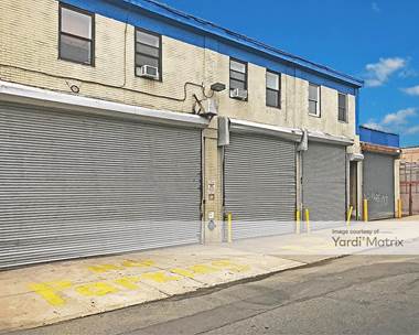 Storage Units for Rent available at 3500 Review Avenue, Long Island City, NY 11101