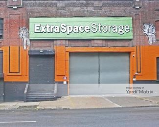 Photo 3 of Extra Space Storage - 3240 Bronx Blvd, Bronx, NY