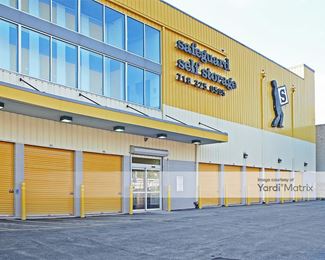 Photo 2 of Safeguard Self Storage - 4301 Bronx Blvd, Bronx, NY