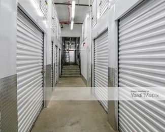 Photo 2 of Extra Space Storage - 3362 Park Avenue, Bronx, NY