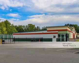 Photo 2 of iStorage - 560 Route 9 west, Glenmont, NY