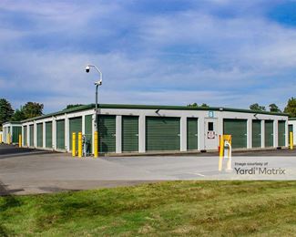 Photo 3 of iStorage - 560 Route 9 west, Glenmont, NY