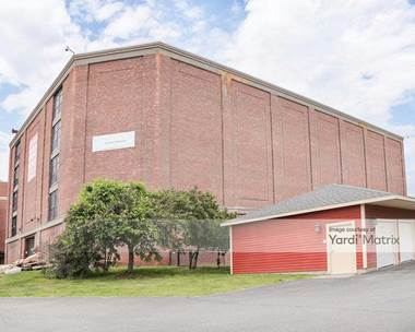 Storage Units for Rent available at 1 Broadway Self Storage, Albany, NY 12204