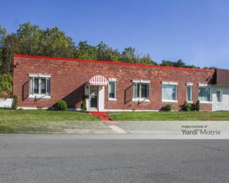 Photo 4 of 720 Self Storage - 720 6th Avenue, Troy, NY