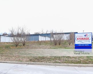 Photo 4 of LocalStorage - 811 Oakmont Lane, Frankfort, KY