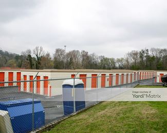 Photo 3 of Public Storage - 101 Harding Road, Red Bank, TN