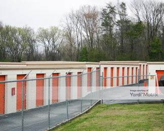 Photo 5 of Public Storage - 101 Harding Road, Red Bank, TN
