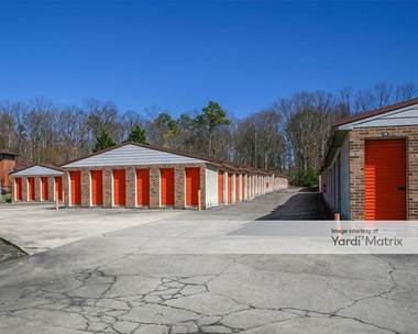 Storage Units for Rent available at 3300 Henderson Avenue NW, Cleveland, TN 37312