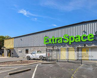 Photo 1 of Extra Space Storage - 5027 Hixson Pike, Hixson, TN
