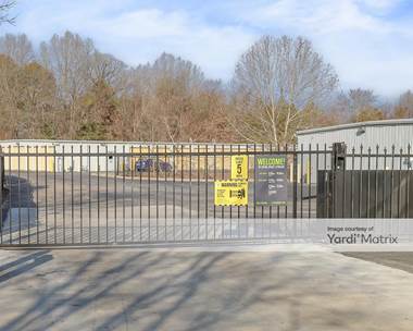 Storage Units for Rent available at 6103 Lee Hwy, Chattanooga, TN 37421