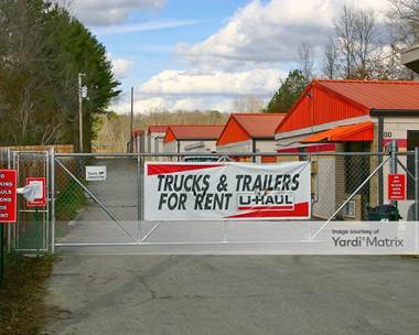 Storage Units for Rent available at 8111 East Brainerd Road, Chattanooga, TN 37421