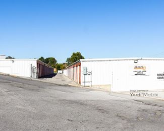 Photo 3 of Budget Store and Lock Self Storage - 1090 Macarthur Road, Whitehall, PA