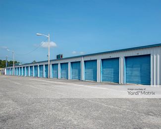 Photo 3 of Mini Storage Center, The - 12053 Hwy 17 Byp, Garden City, SC