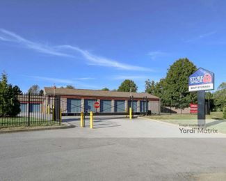 Photo 1 of Store Space Self Storage - 6250 IN - 64, Georgetown, IN