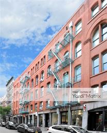 Photo 3 of Manhattan Mini Storage - 262 Mott Street, New York, NY