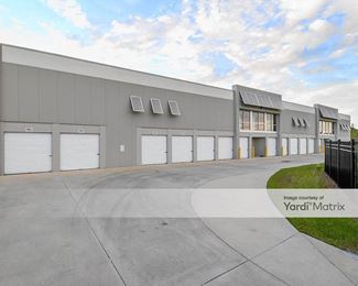 Photo 2 of US Storage Centers - 3050 South Highway 27, Clermont, FL