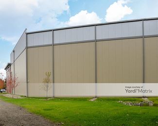 Photo 3 of Extra Space Storage - 209 Water Street, Wakefield, MA